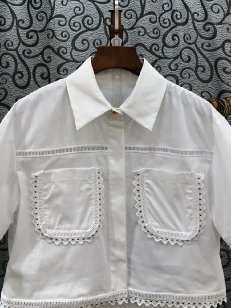 Conjuntos de 2 peças  blusa Cropped com manga curta, saia midi com cintura alta .